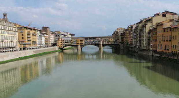 Firenze, trovato cadavere di uomo nell'Arno