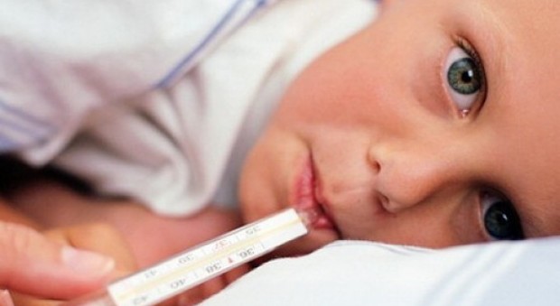 Picco influenza, allarme bambini: 1500 a letto colpiti dal virus