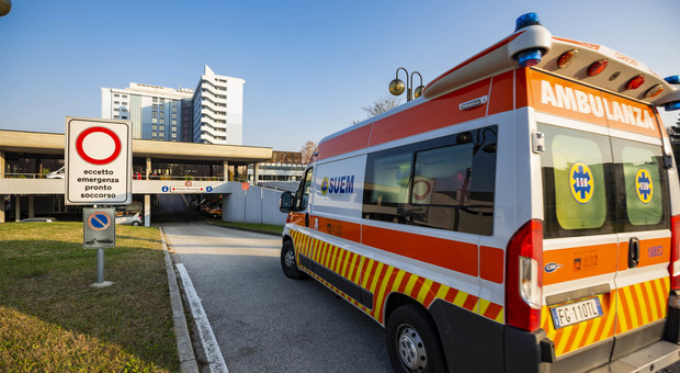 Castelfranco Veneto, 48enne grave in ospedale per meningite. Scatta subito la profilassi al lavoro