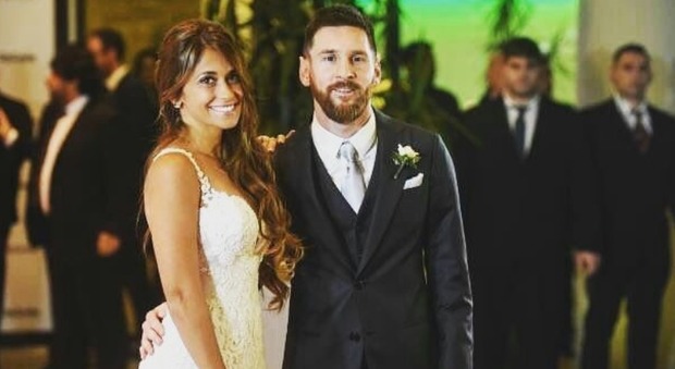 Messi e Antonella, le nozze dell'anno: così Lionel ha mantenuto la promessa di quando erano bambini