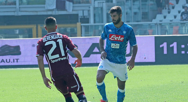 Luperto lascia il ritiro dell'Under 21: torna a Napoli per problemi fisici