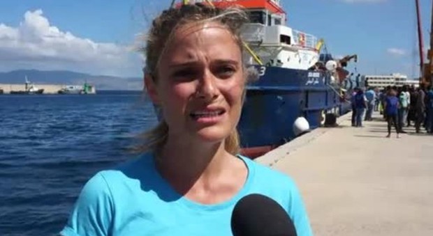 Migranti positivi, Giorgia Linardi di Sea Watch: «Consci dell'emergenza, ma è nostro dovere salvare vite in mare»
