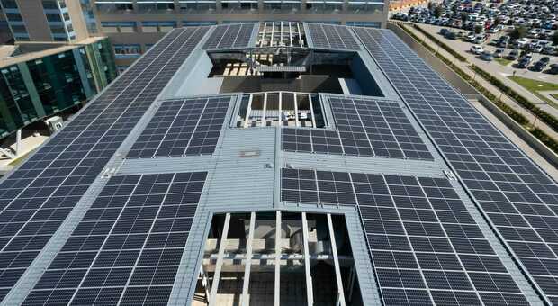 Ospedale del Mare è più green: in funzione l'impianto fotovoltaico