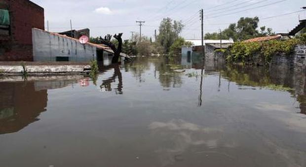 Sud America, piogge torrenziali: 6 morti e 150mila evacuati
