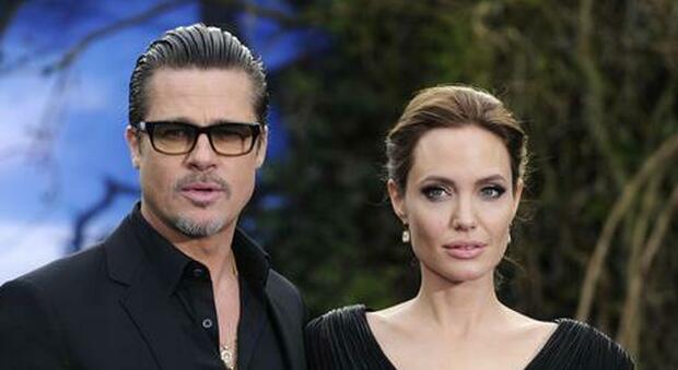 Angelina Jolie ha ottenuto la piena custodia dei sei figli. Sconfitta definitiva per l'attore hollywoodiano Brad Pitt