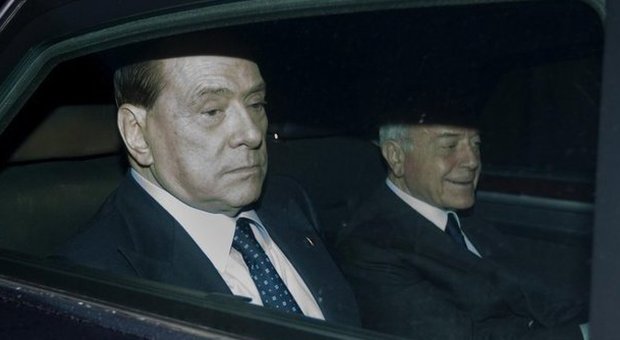 Berlusconi attacca Renzi: «Ha una maggioranza artificiale, non può durare»