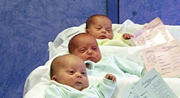 "Duemila euro se fai tre figli": ​la parrocchia offre il bonus bebè