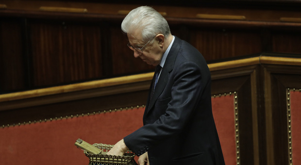 Monti, l'allarme choc: "M5S e Lega, problemi giganteschi. Reddito e flat tax in conflitto con l'Ue"
