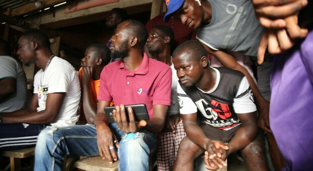 Benin, cinque calciatori positivi, salta partita con Sierra Leone