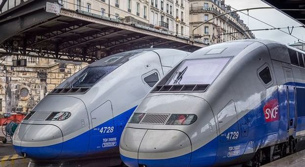 Coronavirus, SNCF: TGV per trasferire 30 malati in terapia intensiva