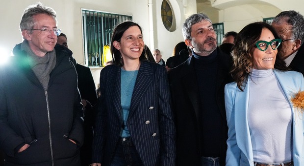 Elly Schlein, Roberto Fico e il sindaco Gaetano Manfredi a San Giovanni