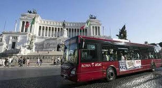 Roma, Atac: slitta il piano di salvataggio. «Ma servono 220 milioni»