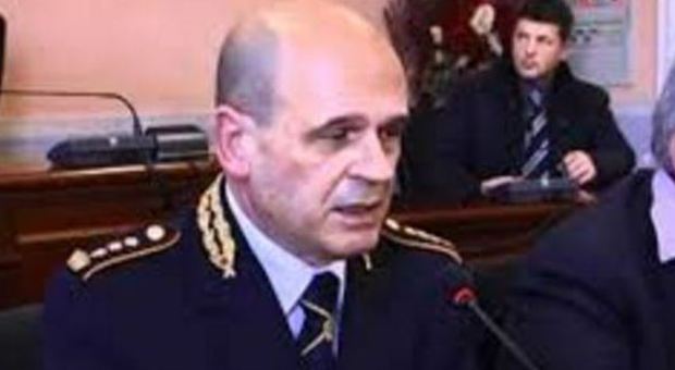 Chioschi a Ostia, indagato comandante del primo gruppo dei vigili: abuso d'ufficio l'accusa