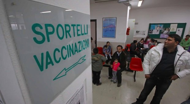 Vaccini, regioni spaccate: il Veneto presenta ricorso
