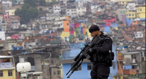 Rio 2016, l'esercito circonda la favela dopo i gravi episodi di ieri