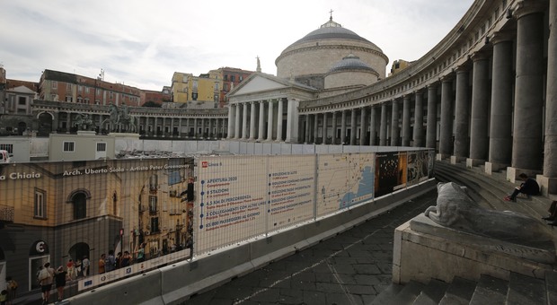 Napoli, la svolta di piazza del Plebiscito: via libera dal Tar, ripartono i lavori del metrò