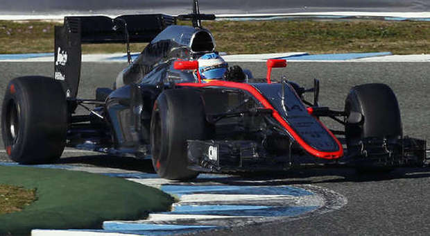 La McLaren Mp4-30 di Fernando Alonso a Jerez