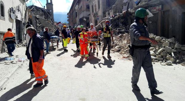 Terremoto, Amatrice: crollato lo storico hotel Roma