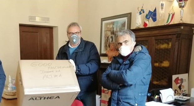 Massimo Giampieri con il sindaco Franco Caprioli