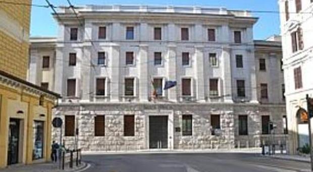 Banca d'Italia: le filiali di Ascoli e Pesaro trasferite ad Ancona