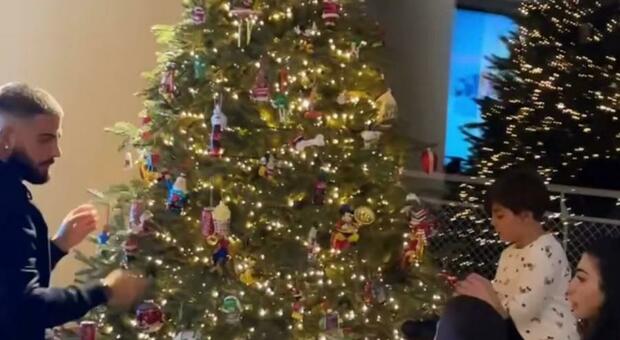 Natale a Napoli in casa Insigne: ecco l'albero del capitano azzurro