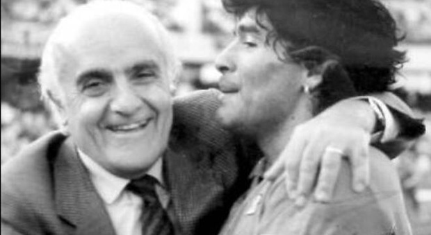 Napoli, morto a 91 anni il dottor Acampora, medico di Maradona