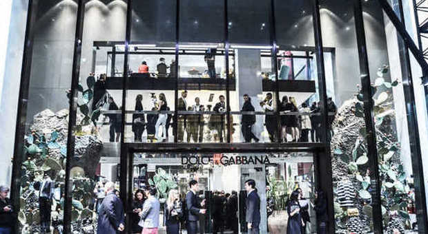 Dolce & Gabbana sbarca sulla 5th Avenue: parata di vip