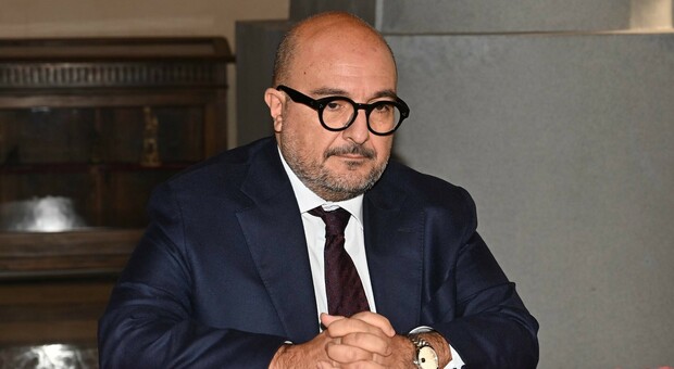 Il ministro Sangiuliano: «Merito e bisogni con nuove carte giovani: saranno rafforzati meccanismi anti truffe»