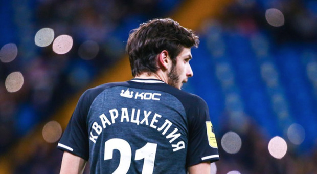 Napoli-Kvaratskhelia, c'è già la firma: «Vogliamo tenerlo per la Champions»