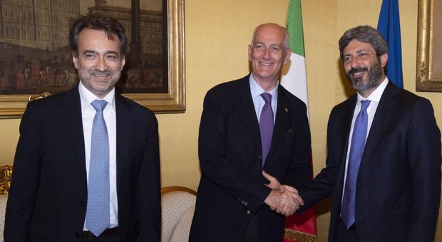 Fico riceve Gabrielli e Giuliano: «Auguri al nuovo questore di Napoli»