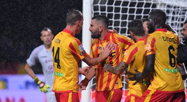 Il Benevento batte il Livorno: 1-0, gol di Coda su rigore