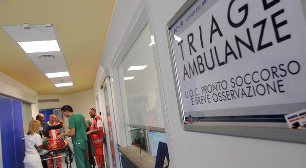 L'interno del Pronto soccorso del San Paolo: accessi e percorsi divisi per i casi sospetti di Coronavirus