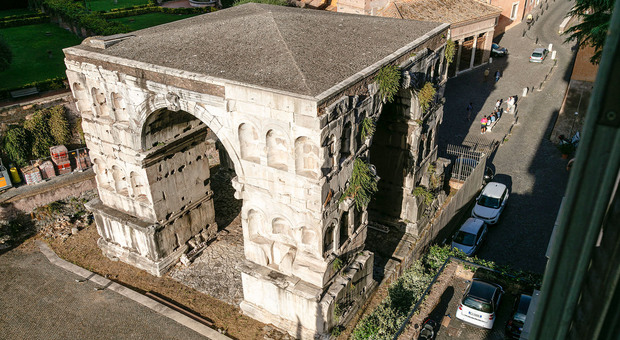 Dal 13 novembre riapre al pubblico l'Arco di Giano: visite ogni sabato