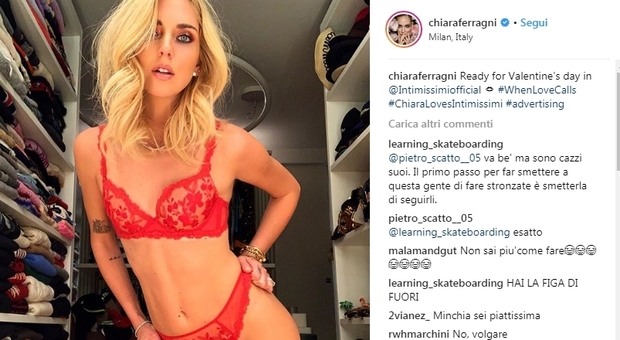 Chiara Ferragni foto sexy per San Valentino (e lei, intanto, diventa marchio Ue)