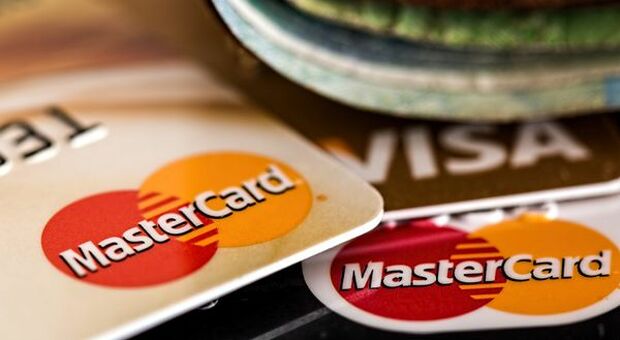 Mastercard, riapertura delle economie fa balzare ricavi e utili