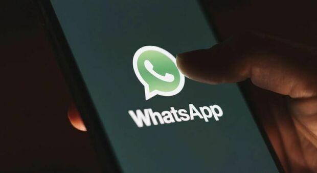 WhatsApp, la rivoluzione è vicina: si potranno modificare i messaggi dopo l'invio. Ecco come e quando si potrà fare