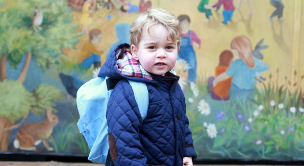 George, primo giorno di scuola materna per il principino britannico