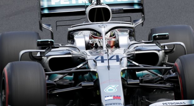 Formula 1, Hamilton davanti a Verstappen e Vettel nelle terze libere dell'Hungaroring