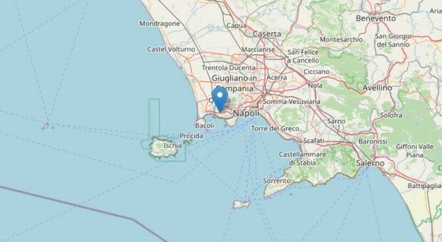 Terremoto oggi Napoli, due scosse nei Campi Flegrei avvertite anche in città: la più forte magnitudo 2.8