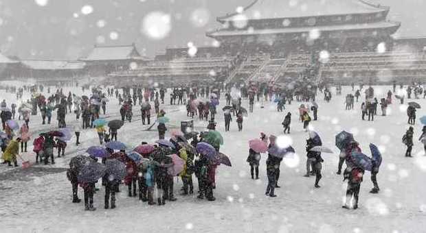 La neve imbianca Pechino, lo spettacolo è imperdibile
