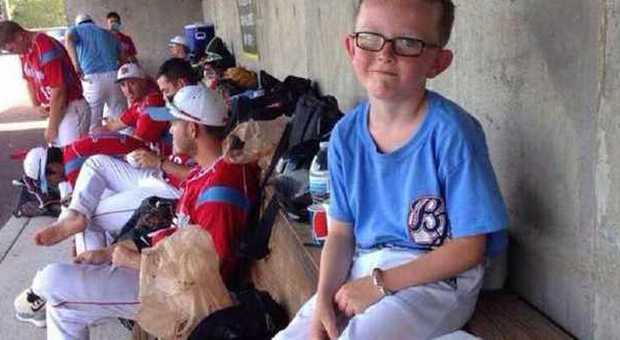 Kansas, colpito dalla mazza da baseball durante una partita: muore bimbo di 9 anni