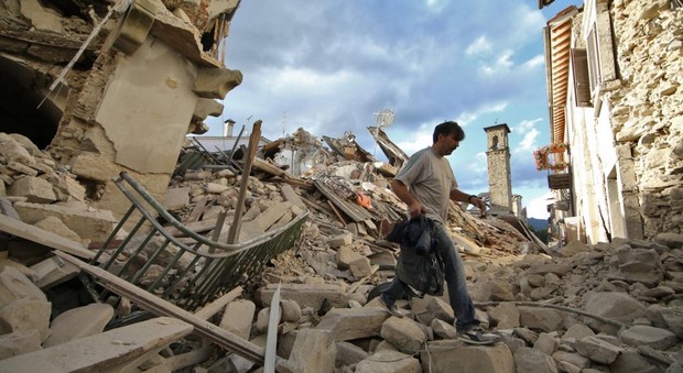 Una immagine dei centri urbani devastati dal terremoto