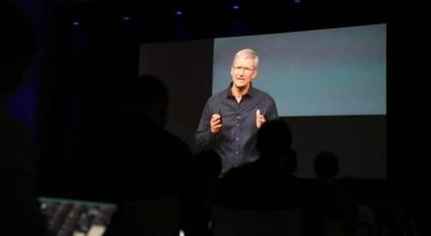 Apple e la violazione iCloud, Cook vola a Pechino: "Capire le responsabilità dei furti"