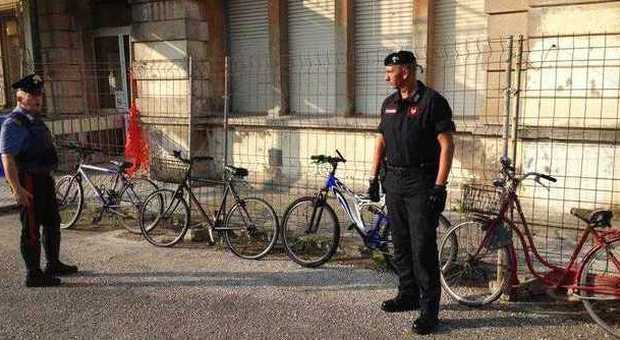 Pesaro, ritrovate dai carabinieri biciclette rubate: ecco le fotografie