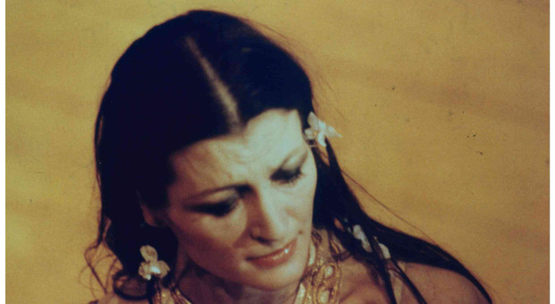 Carla Fracci in una foto dell'archivio del teatro Pergolesi di Jesi