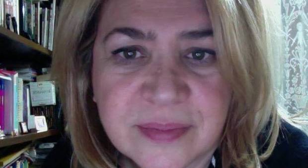 Maestra stroncata da infarto nel Napoletano: «Addio Rosa, mancherai tanto ai nostri bimbi»