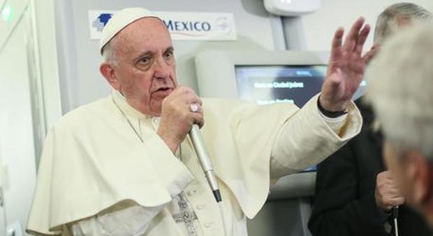 Papa Francesco: «L'Europa non abbia paura dei migranti, ma occorre prudenza»