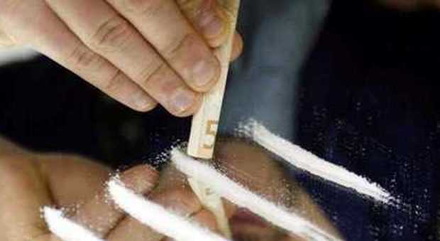 Cocaina, 37mila euro d'incasso per un solo passaggio di mano
