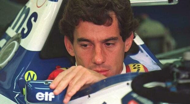 Ayrton Senna nella sua Williams prima dell'incidente