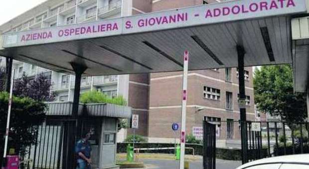 Morì di parto al San Giovanni, condannati tre medici: «Intervennero con ritardo»